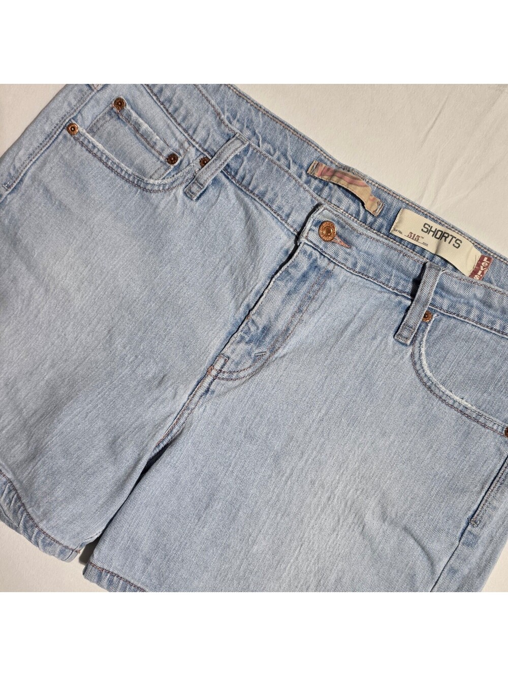 Levi's 515 Light Wash Denim Shorts Size 16 2005 date